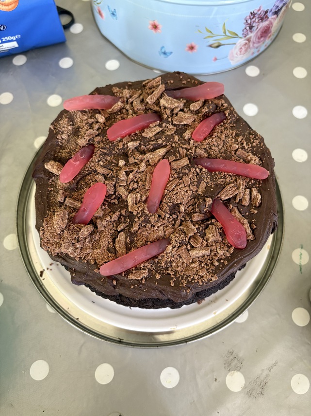 COMPOSTING CAKE