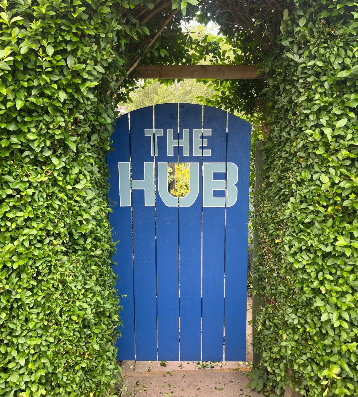 The hub logo